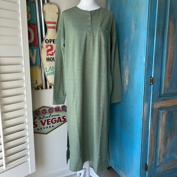Cuddl Duds Dresses & Skirts - Cuddl Duds Comfort Code Green Long Sleeve Lounge Dress